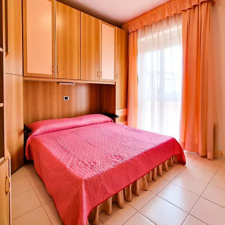 Murphy Holiday - Residenza Turati Apartment *
